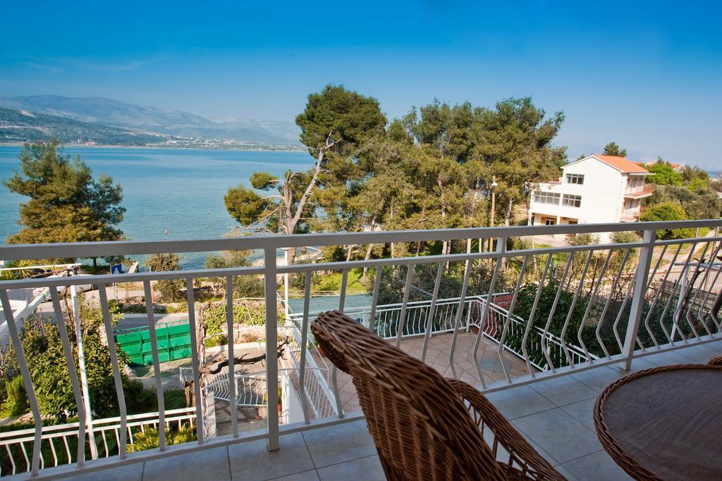 Apartments Dragan Trogir Oda fotoğraf